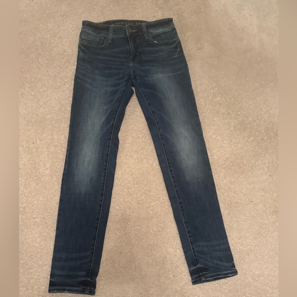 American Eagle jeans next level flex in size 30 x 32.